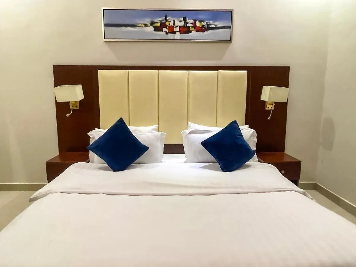 فندق راحتي هنا للوحدات السكنية 2 Rahati Aparthotel Ριάντ
